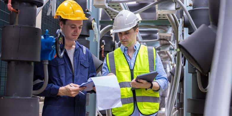 Diploma in Work Permit  Receiver Image