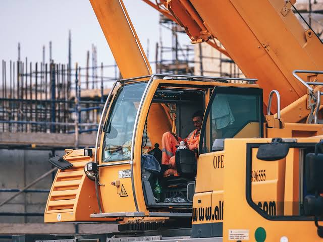 Diploma in Crane Operator Image