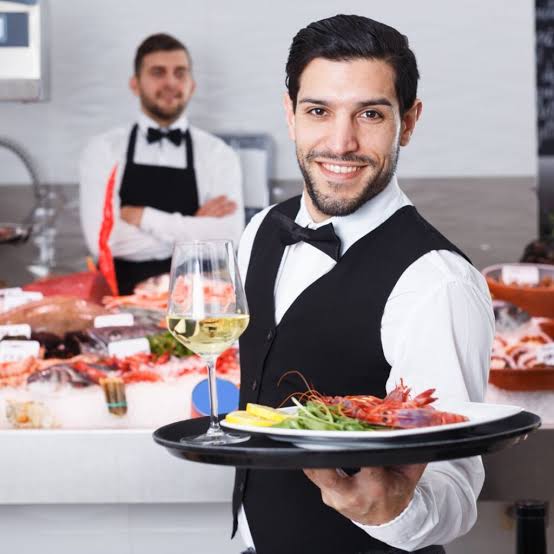 Diploma in Hotel Waiter Image